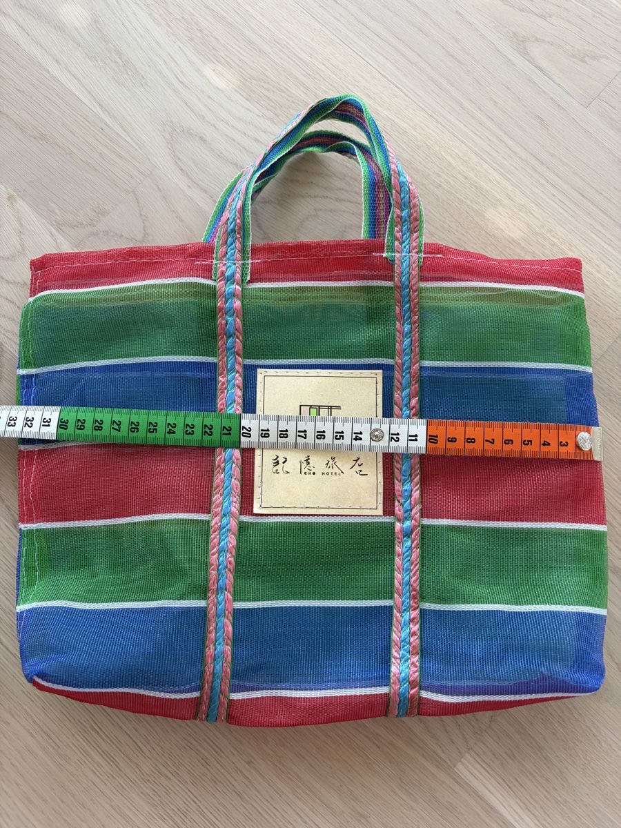 Borse da donna: Kleine Strandtasche aus Taiwan – Usato da Au ZH venduto da eac_gm25 2
