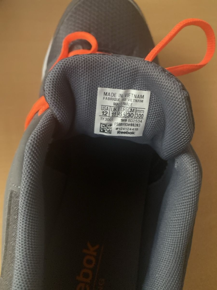 Reebok Scarpe da uomo: neue Reebook running Laufschuhe, Grösse 45.5 – Nuovo (secondo la descrizione) da Tagelswangen venduto da A5P 5