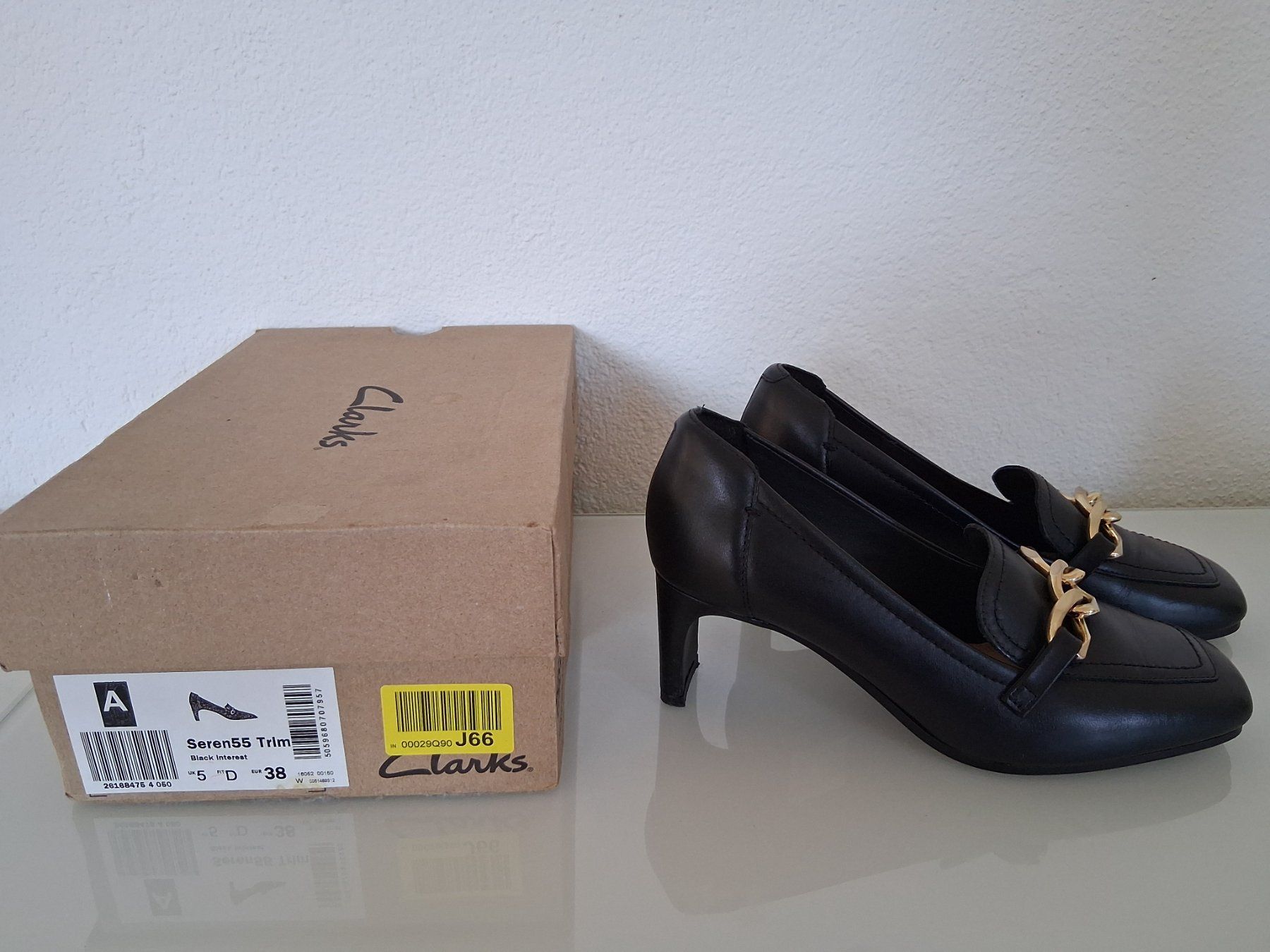 Clarks Damenschuhe: Clarks Schuhe Pumps 38 neuwertig – Neu (gemäss Beschreibung) aus Lengnau AG von Nathi88 5