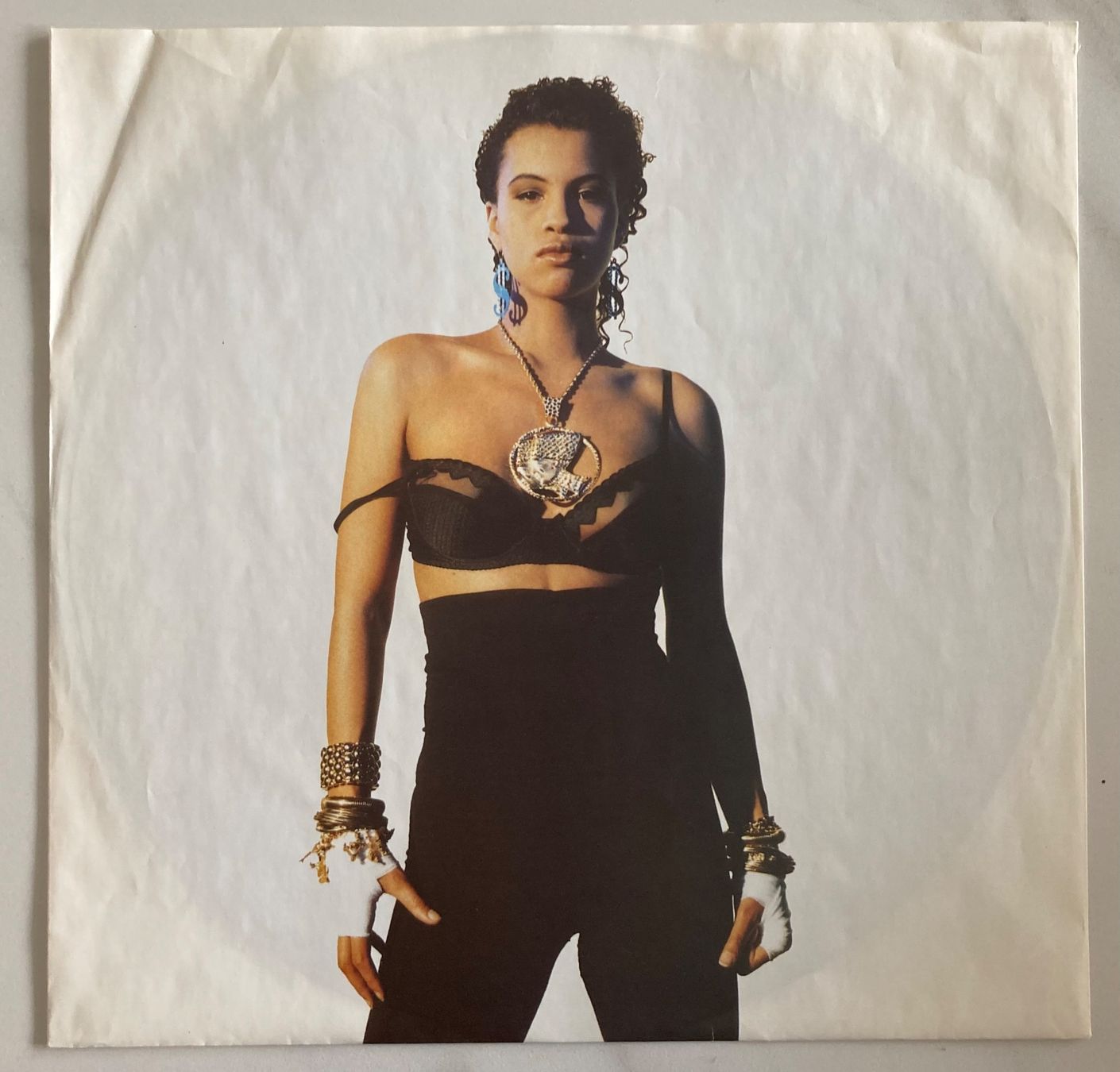 Vinyles: NENEH CHERRY - RAW LIKE SUSHI – D'occasion à Poliez-Pittet par Newtown-Records 2
