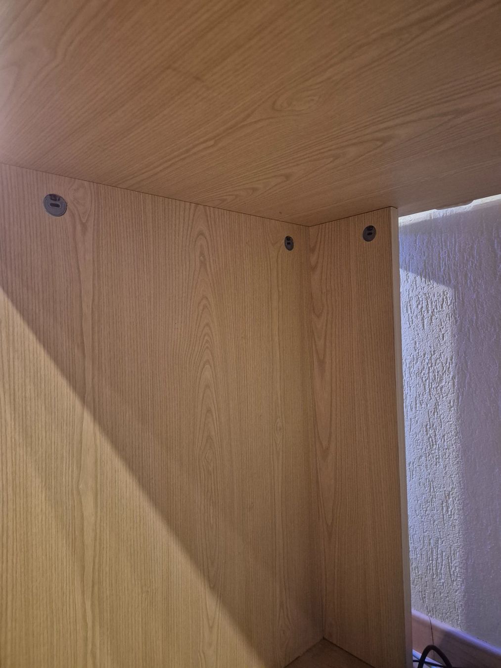 Schreibtische: Gebrauchter, heller Holz Schreibtisch mit Schubladen – Gebraucht aus Mels von KOSL 3
