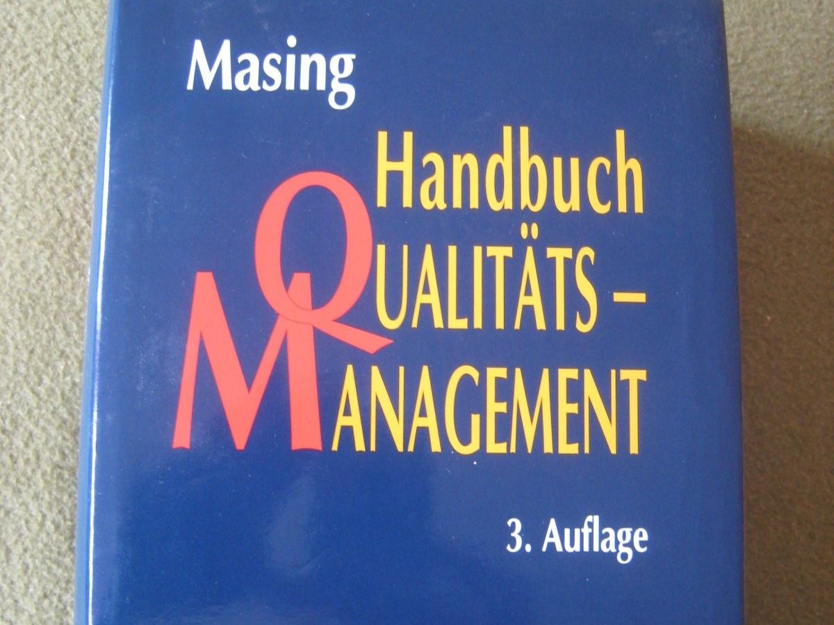 Libri: Handbuch Qualitätsmanagement – Usato da Lohn-Ammannsegg venduto da elch_55