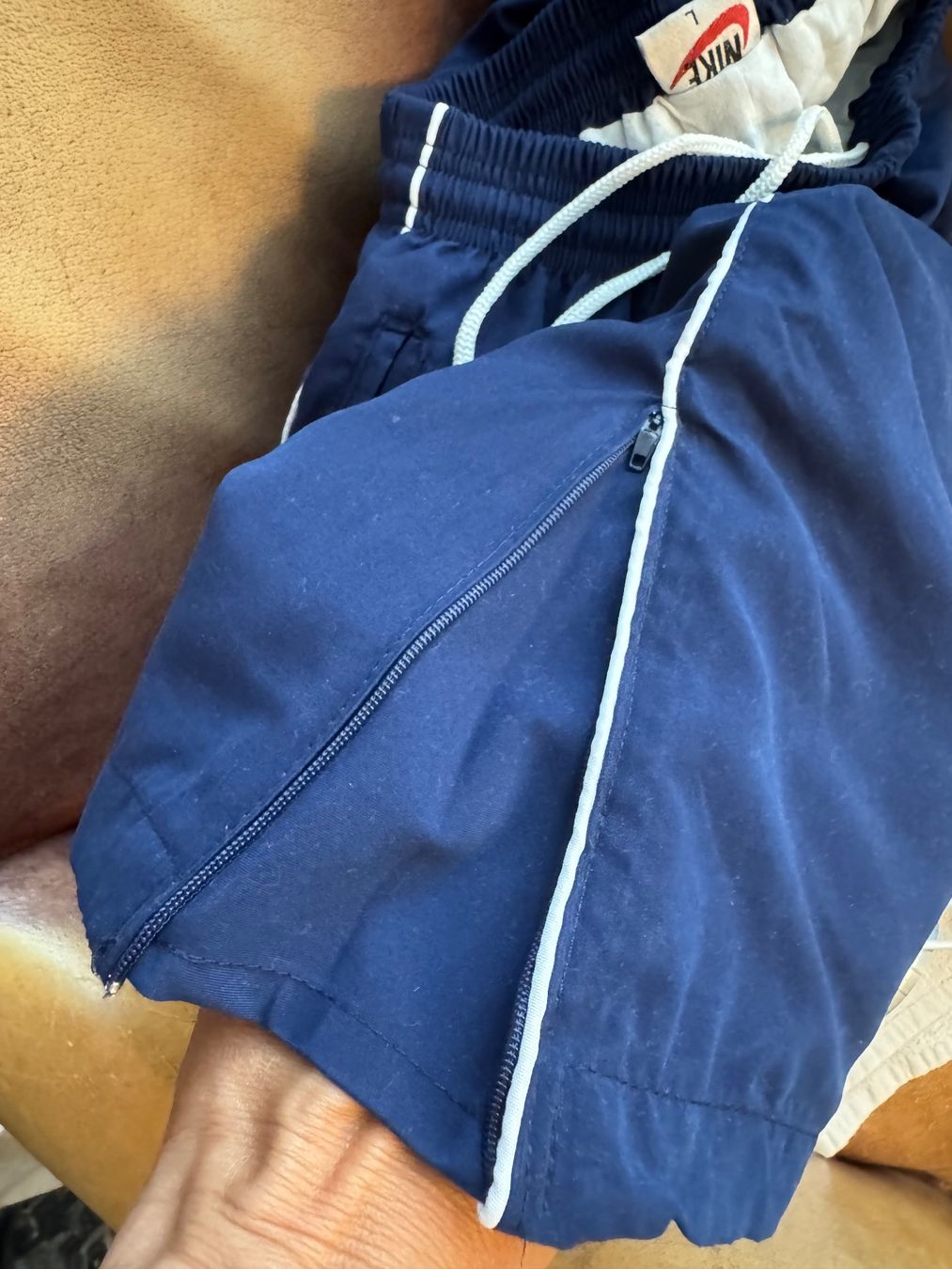 Nike Hosen: Nike Hose Trainerhose – Gebraucht aus Obfelden von cesarina10 7