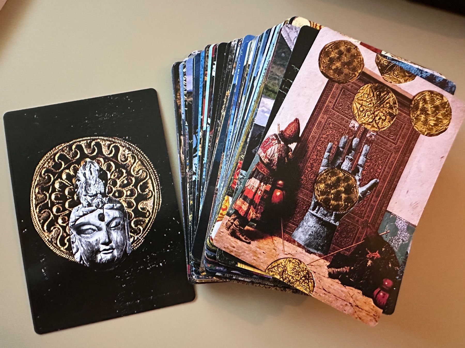 Spiele: Original Ritual Tarot by Tiera May – Gebraucht aus Zürich von giga82 3