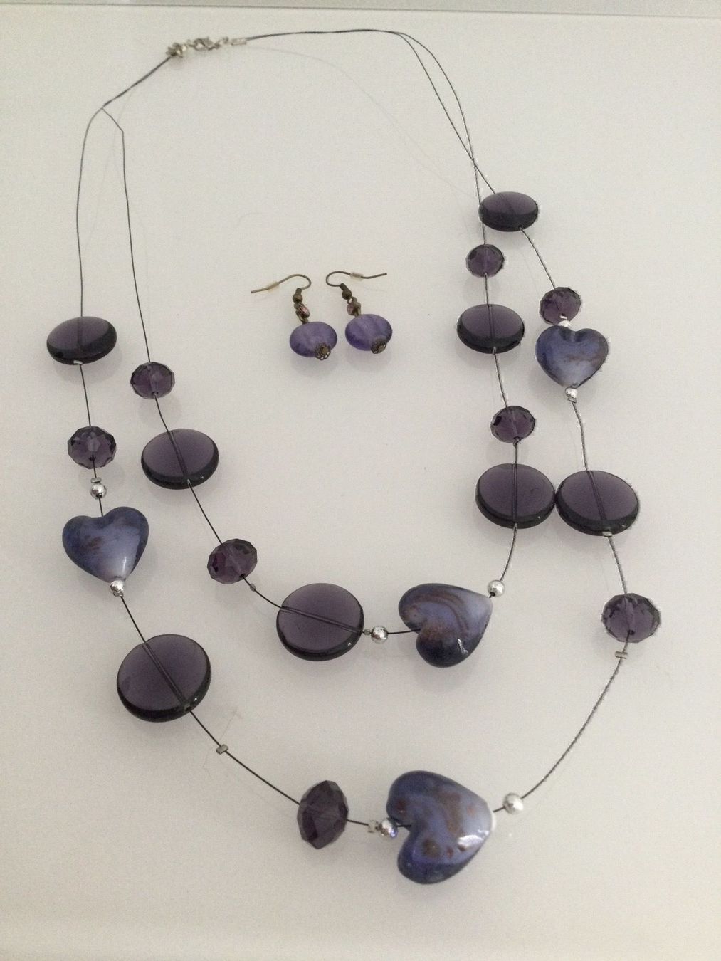 Ketten: Collier + Boucles perles verre améthyste – Neu und originalverpackt aus Agiez von chouchanelle