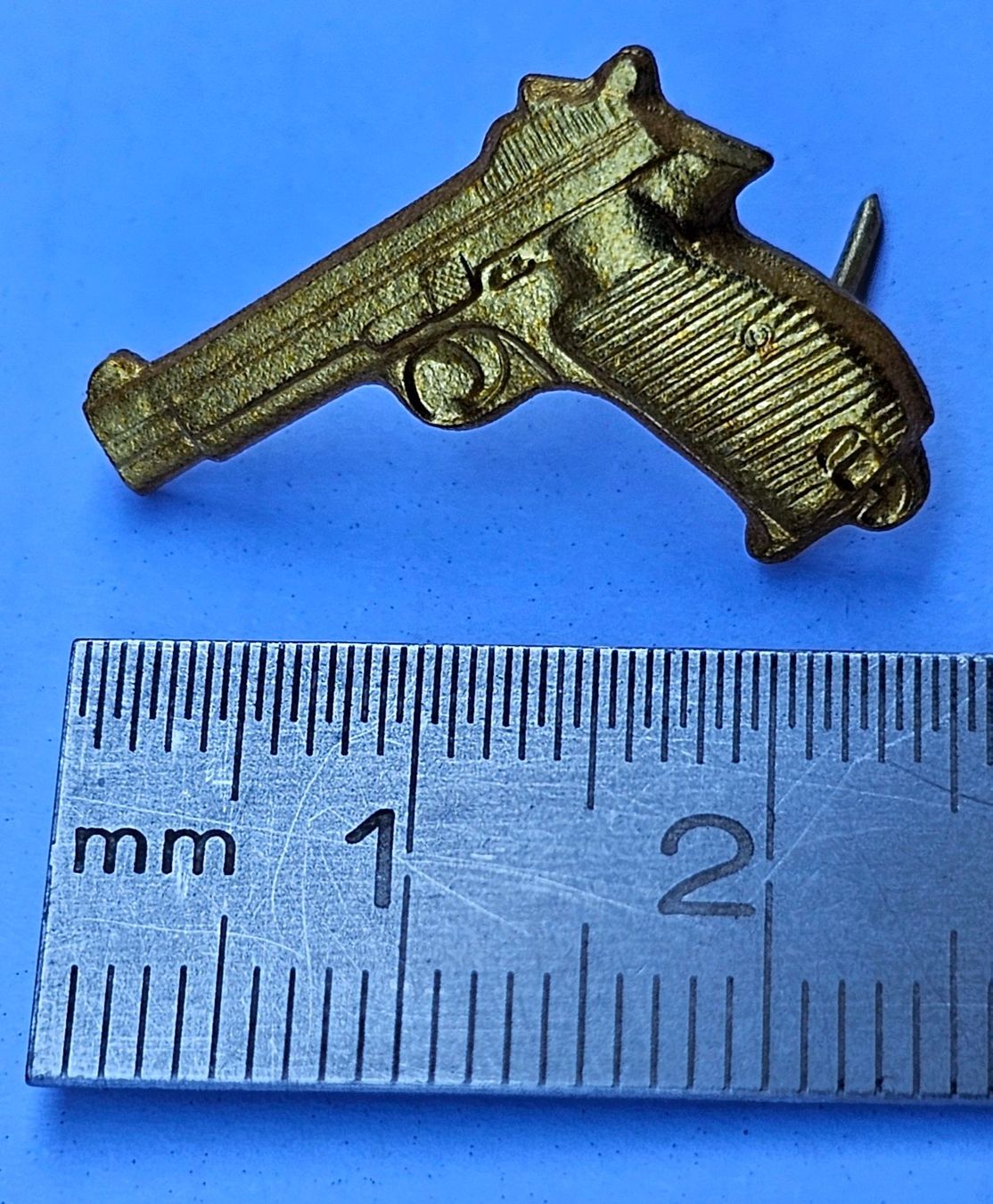 Sig Sauer Placchette & Badge: 3 épinglettes SIG P 210, en métal – Nuovo (secondo la descrizione) da PERLY venduto da Csrg 8