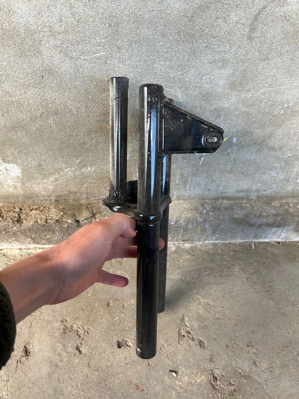 Puch Parti ricambio per ciclomotori: Puch Maxi/X30 Gabel Schwarz – Usato da Fahrni b. Thun venduto da berger_tuning34 1