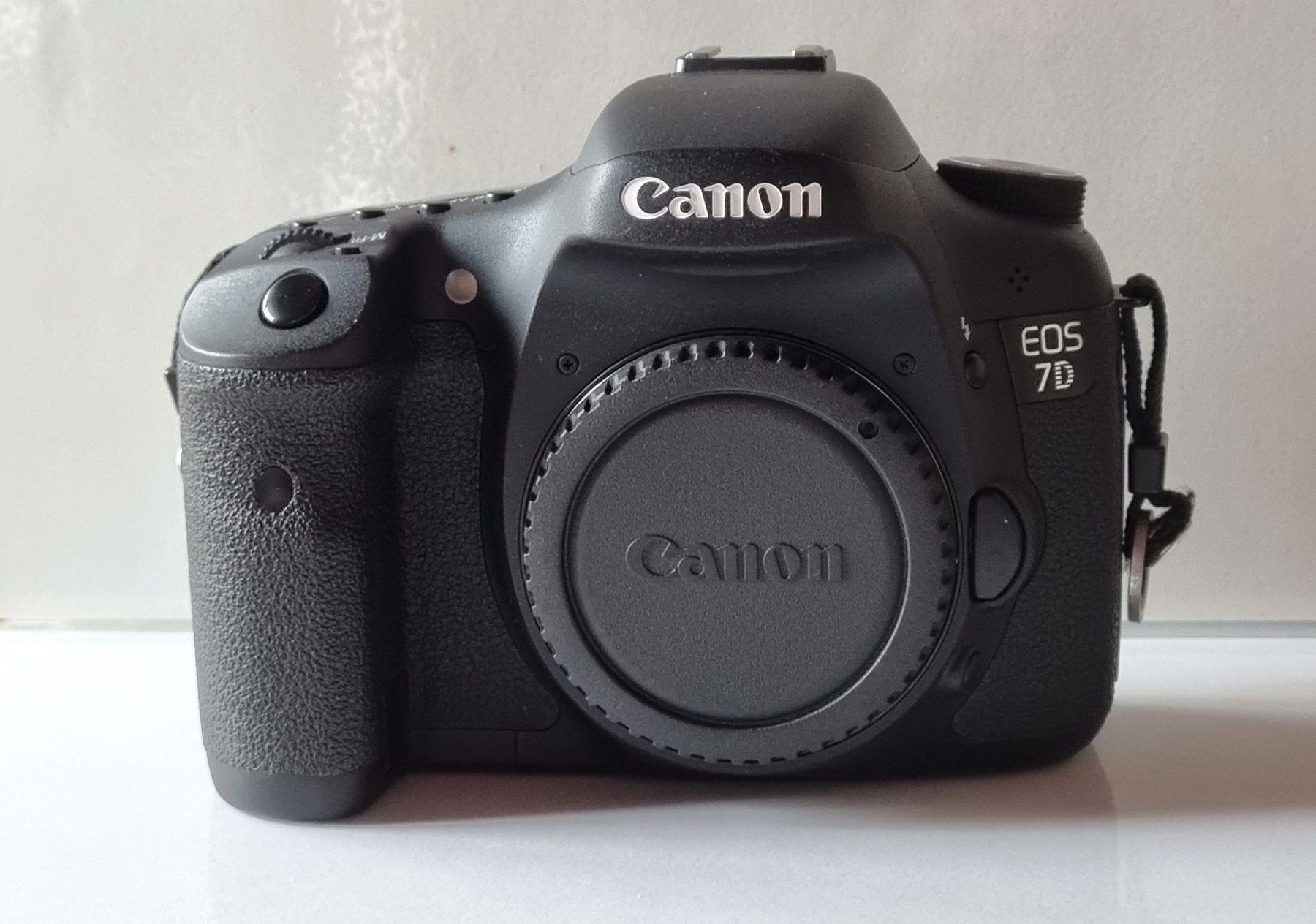 Canon Kamera: Appareil photo CANON 7D – Neu (gemäss Beschreibung) aus Fontenais von Aube-sauvage.2 1