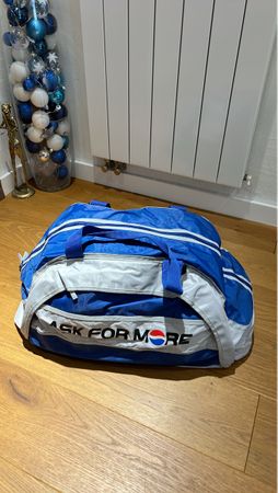 Grand Sac de Sport "Ask for More" - Idéal pour l'Été!