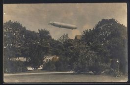 AK Flensburg, Zeppelin über der Stadt