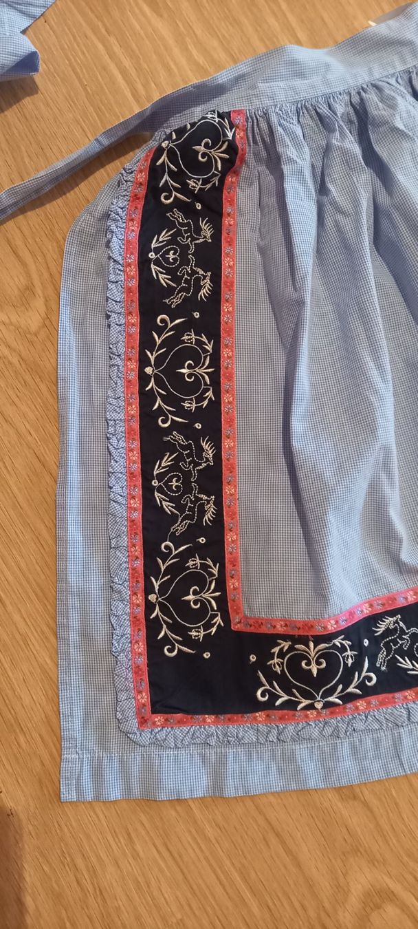 Kleider: Dirndl Grösse 42 – Gebraucht aus Schindellegi von mtri 7