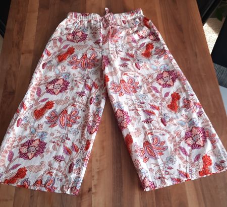 Nachhaltige Sommerhose von Himalaya in Bio-Baumwolle Gr. S