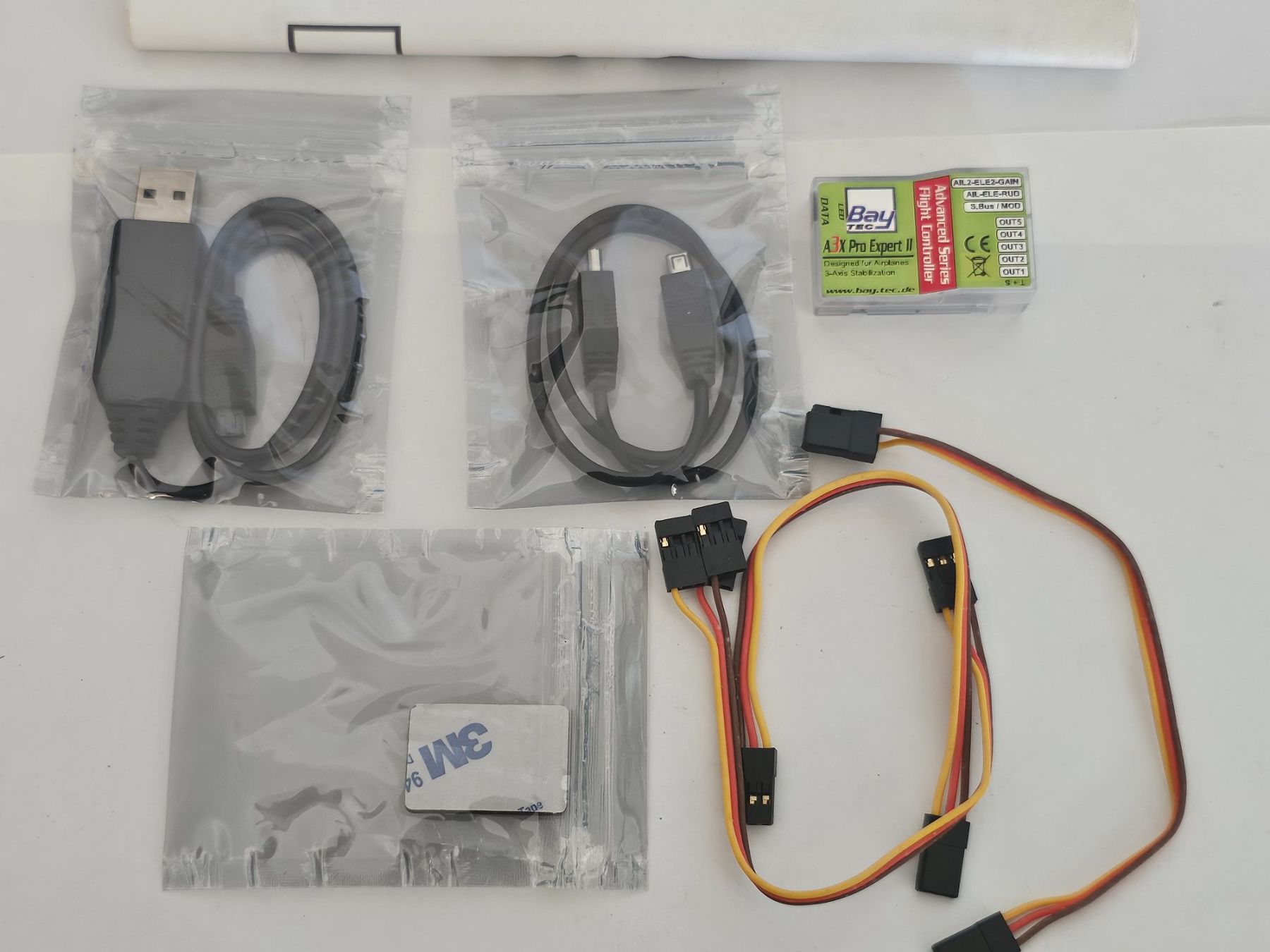 Telecomando: Bay-Tec A3X Pro Expert III V2.2 MEMS Flächen Flugstabil – Nuovo (secondo la descrizione) da Hunzenschwil venduto da swissladyshop 2