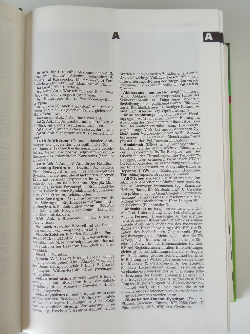 Libri: Klinisches Wörterbuch – Usato da Bilten venduto da Bora3 4