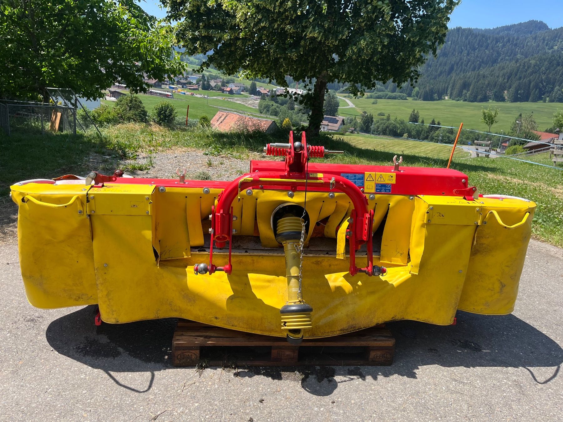 Tutte le macchine: Pöttinger Nova Alpin220 – Usato da Bennau venduto da hol_f9l6 1