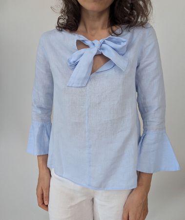 Damen Bluse hellblau Grösse XS  mit Schleife