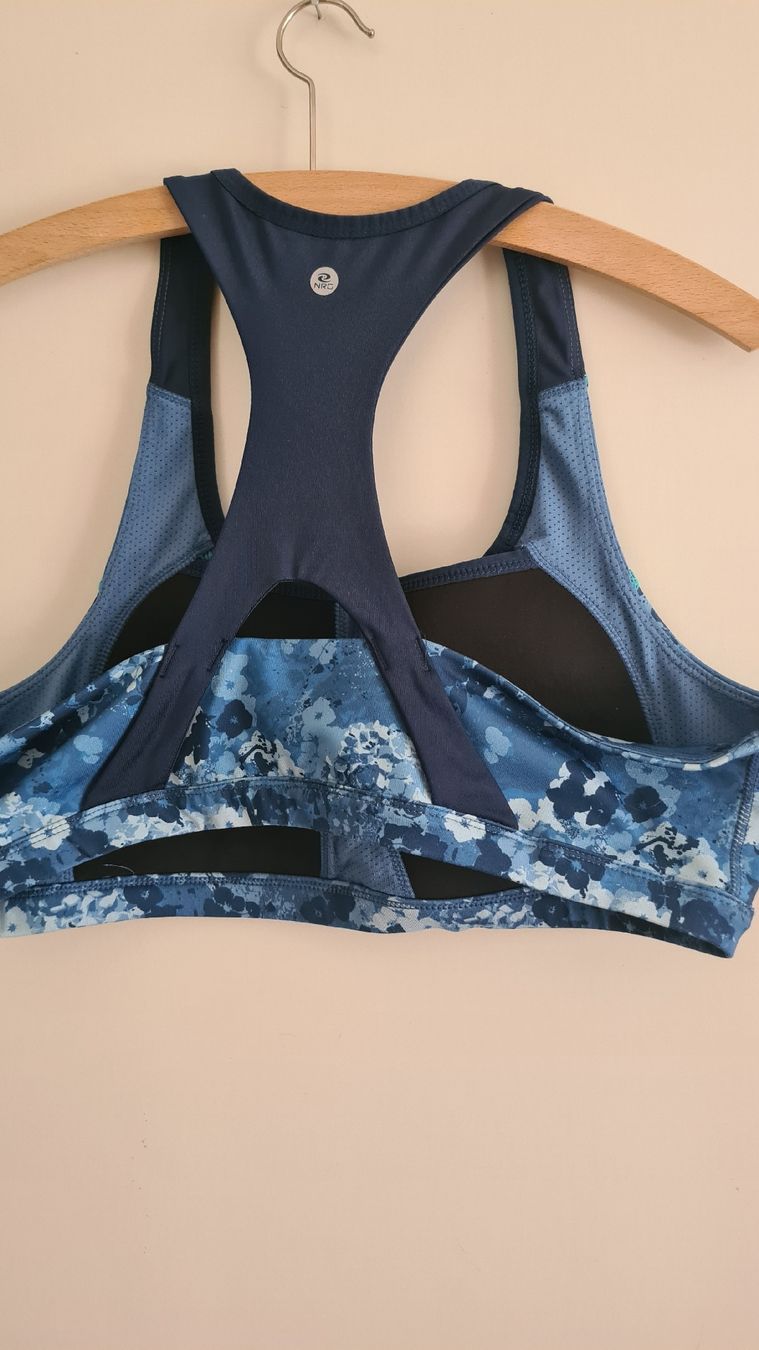 Top: sportbh – Usato da Kriens venduto da nello-1 1