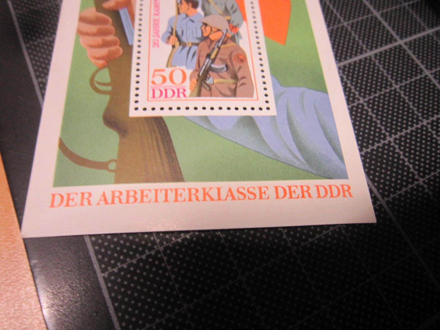 Tous les timbres: Schöner Block DDR – D'occasion à Giubiasco par sal_9j6w 1