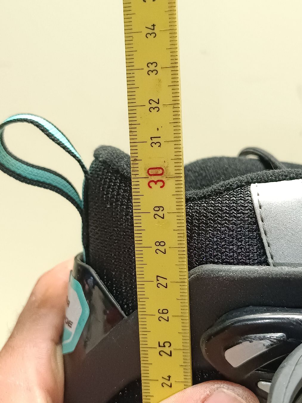 Pattini in linea & Pattini a rotelle: Rollerblade Zetra Blade 2W Inline Skates, Grösse 42(em63) – Usato da Künten venduto da Schnaepplihuus 9