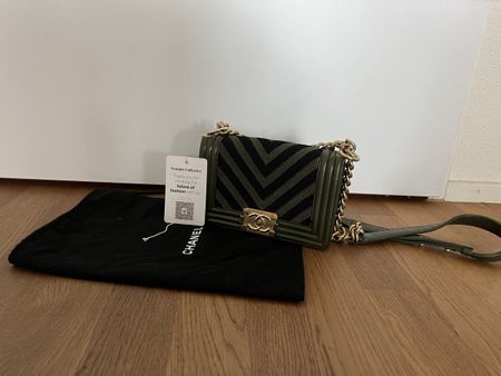 Chanel Boybag - LIMITED EDITION
