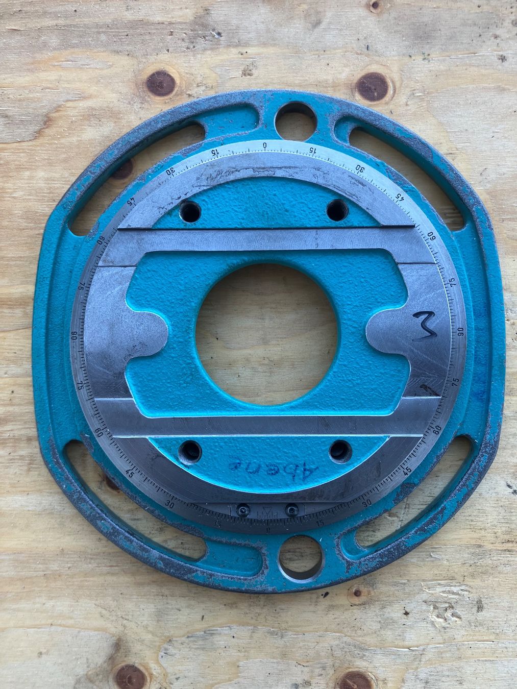 Gressel Tous les outils: Gressel Drehplatte – D'occasion à Worben par Aircooled