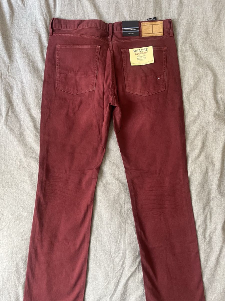 Tommy Hilfiger Jeans: Tommy Hilfiger Denim regular fit – Neu (gemäss Beschreibung) aus Lausanne von aloncey