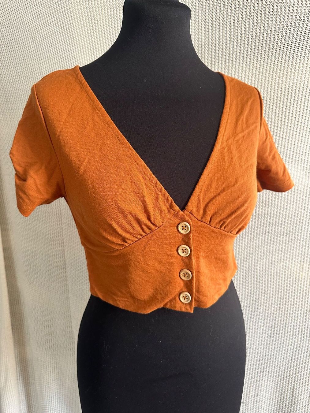 Only Top: Bauchfreies Oberteil von Only Gr. S – Nuovo (secondo la descrizione) da Muri AG venduto da Shoshana5 1