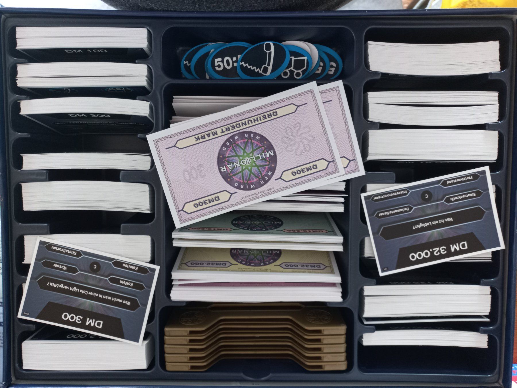 Giochi: Wer wird Millionär Spiel Quiz – Nuovo (secondo la descrizione) da Niederdorf venduto da ladyblue76 1