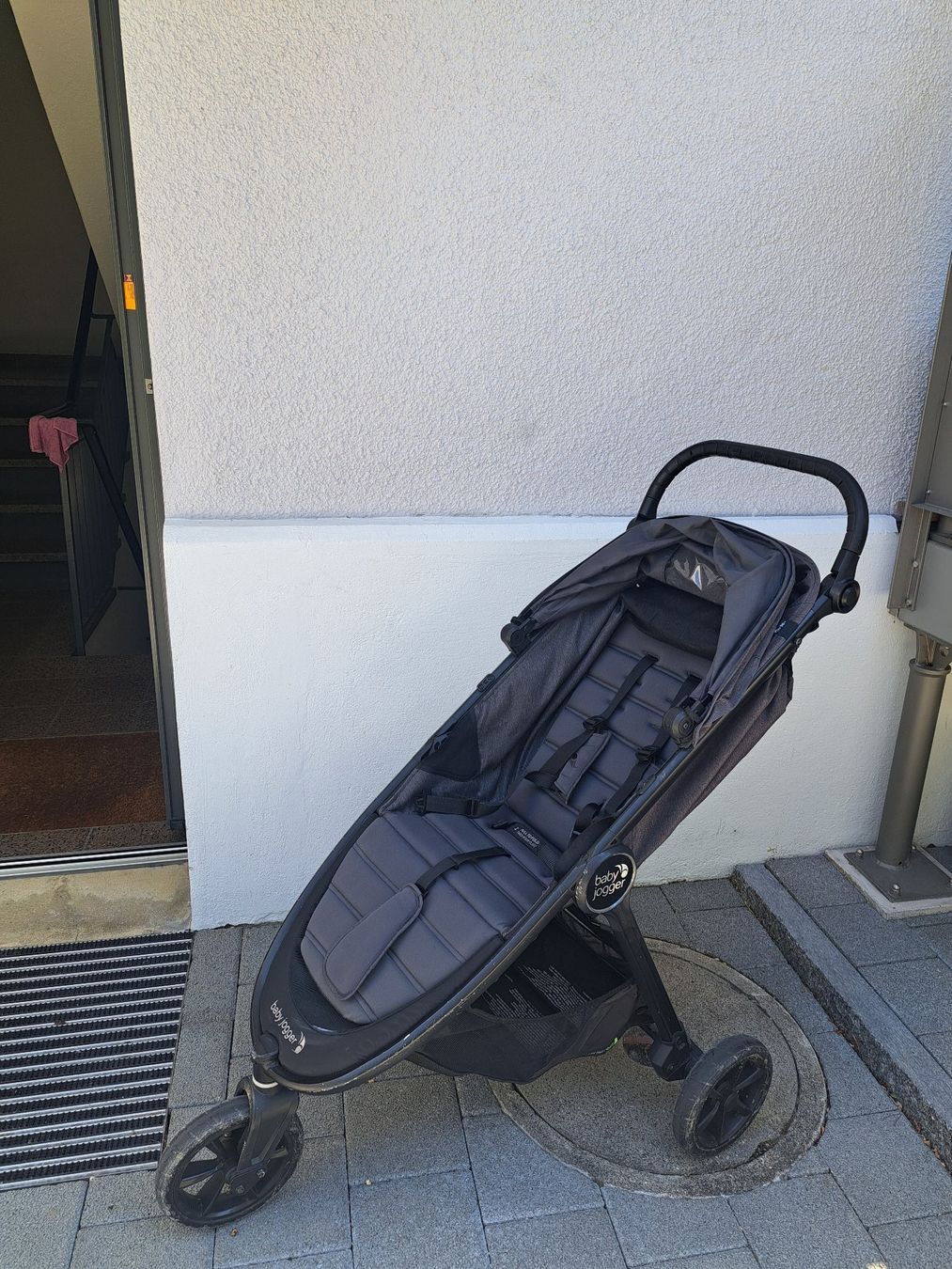 Baby Jogger Carrozzine: Baby Jogger mit Babywanne – Usato da Zürich venduto da calliewe 1
