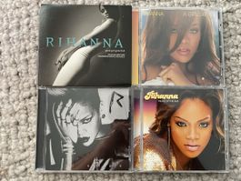 4x Rihanna 
