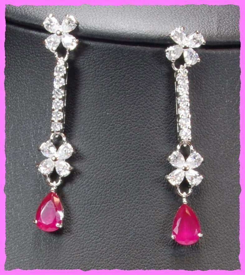 Ketten: Erlesene Halskette – Collier – Neu und originalverpackt aus Oberglatt ZH von Diamond-Girl 3