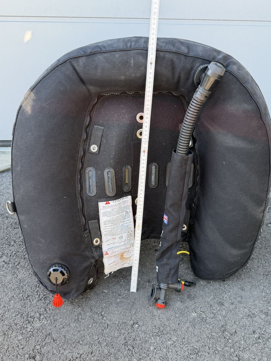 Atemregler & Jackets: Tauchjacket – Defekt aus Küssnacht am Rigi von hoi07 5