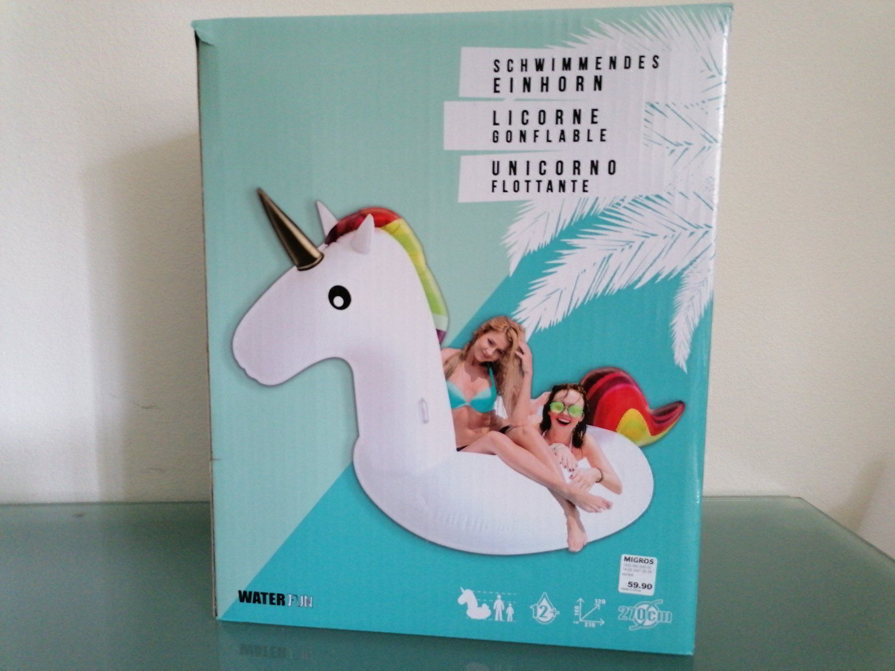 Piscine: Luftmatraze Schwimmendes Einhorn – Nuovo e nell'imballaggio originale da Bäch SZ venduto da Swissy46