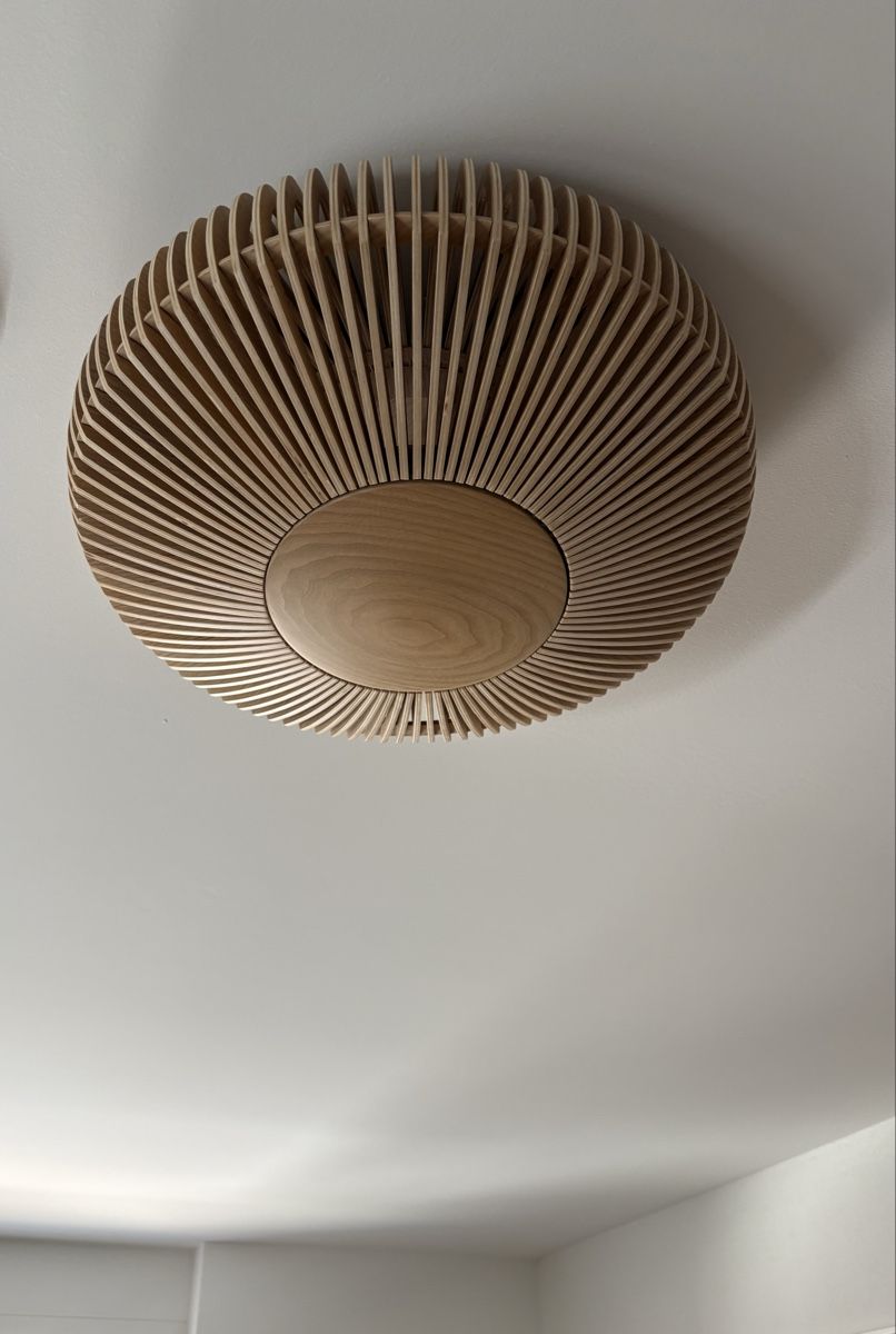 Umage Kronleuchter & Deckenlampen: Umage Deckenleuchte Clava Up Wood, Large – Gebraucht aus Thierachern von mir_wj2m