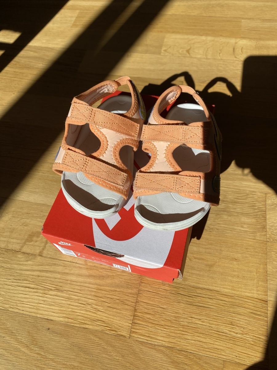 Nike Scarpe per ragazzi: Nike sandals Sunray, size 7 (23-24) – Usato da Zürich venduto da Mariaov
