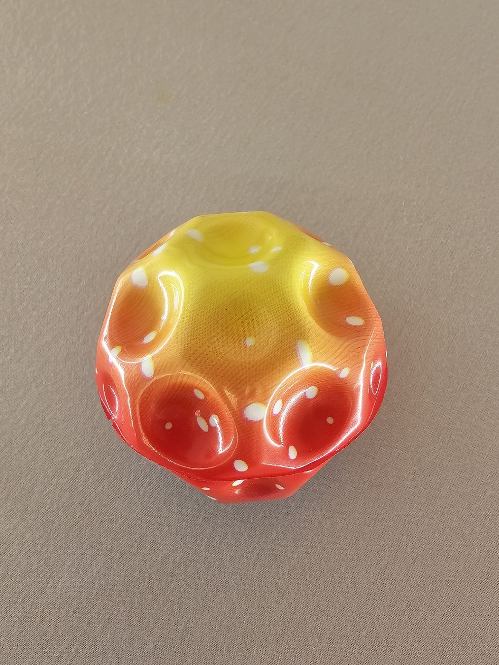 Spielzeuge: Moon Ball  FABRIKNEU  – Neu und originalverpackt aus Bütschwil von Taborana 1