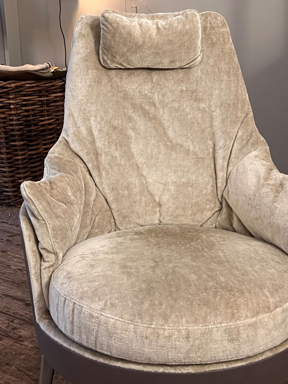 Flexform Divani: Drehsessel GUSCIALTO LIGHT, Flexform – Nuovo (secondo la descrizione) da Vogelsang AG venduto da Jasmin-Co. 5