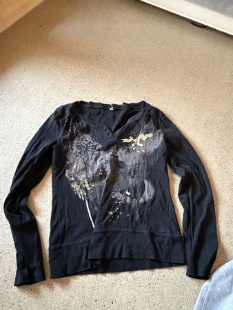 T-shirt à manches longues noir avec motif taille M