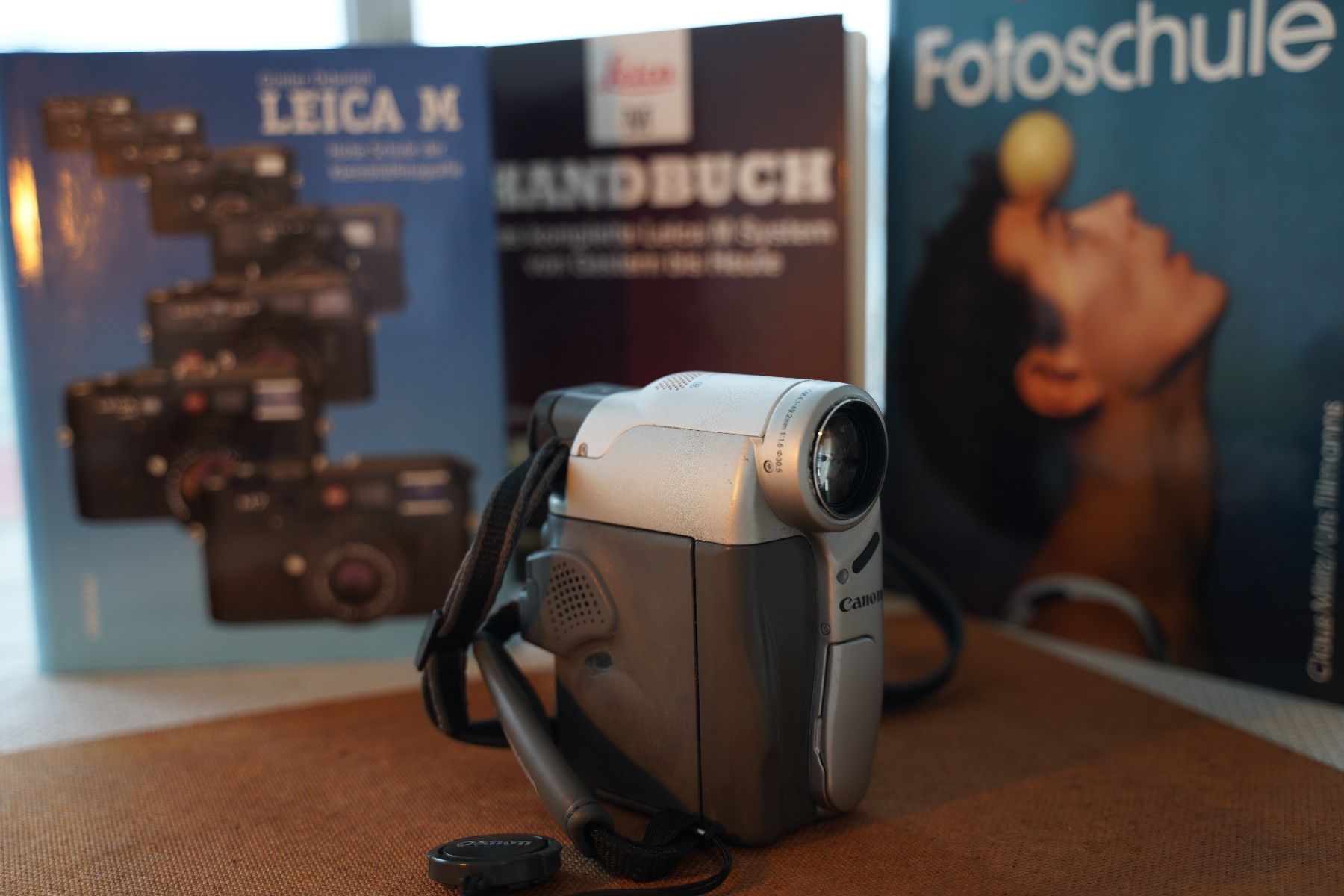 Canon Camcorder: Canon MV20i MiniDV Camcorder – Defekt aus Dagmersellen von sim_zqh8 4