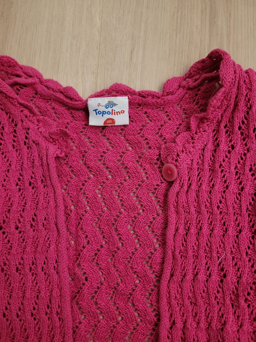 Camicette, T-shirt & Top: Shirt/Jäckli Gr. 122 – Usato da Lupsingen venduto da sta_wgg5 1