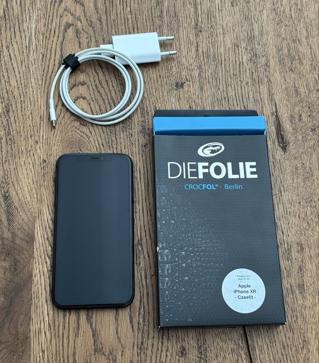 Apple Telefoni cellulari / Smartphones: iPhone 11 128GB inkl. Ladekabel & Folie – Usato da Niederuzwil venduto da fam.cajo
