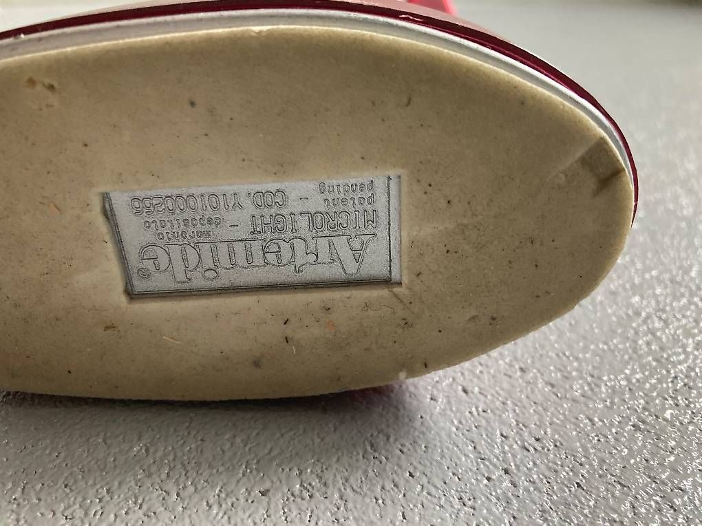 Artimede Lampade: Lampe Artemide vintage – Usato da Chavannes-Orsonnen venduto da magnolia22 1