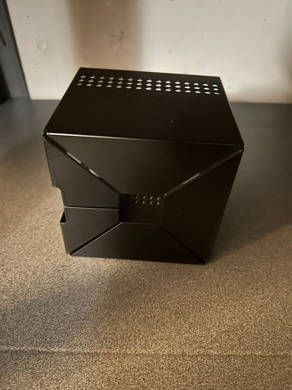 Sonstige Büroeinrichtungen: Büromaterial: Moderne Office Notizenhalter/Post-it aus Metal – Gebraucht aus Küsnacht ZH von filo_fila8700 4