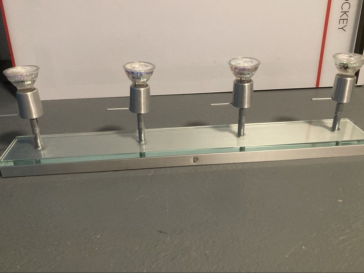 Lustres & lampes de plafonds: 4er LED Spot GU 10 – D'occasion à Illnau par Spinnenbob