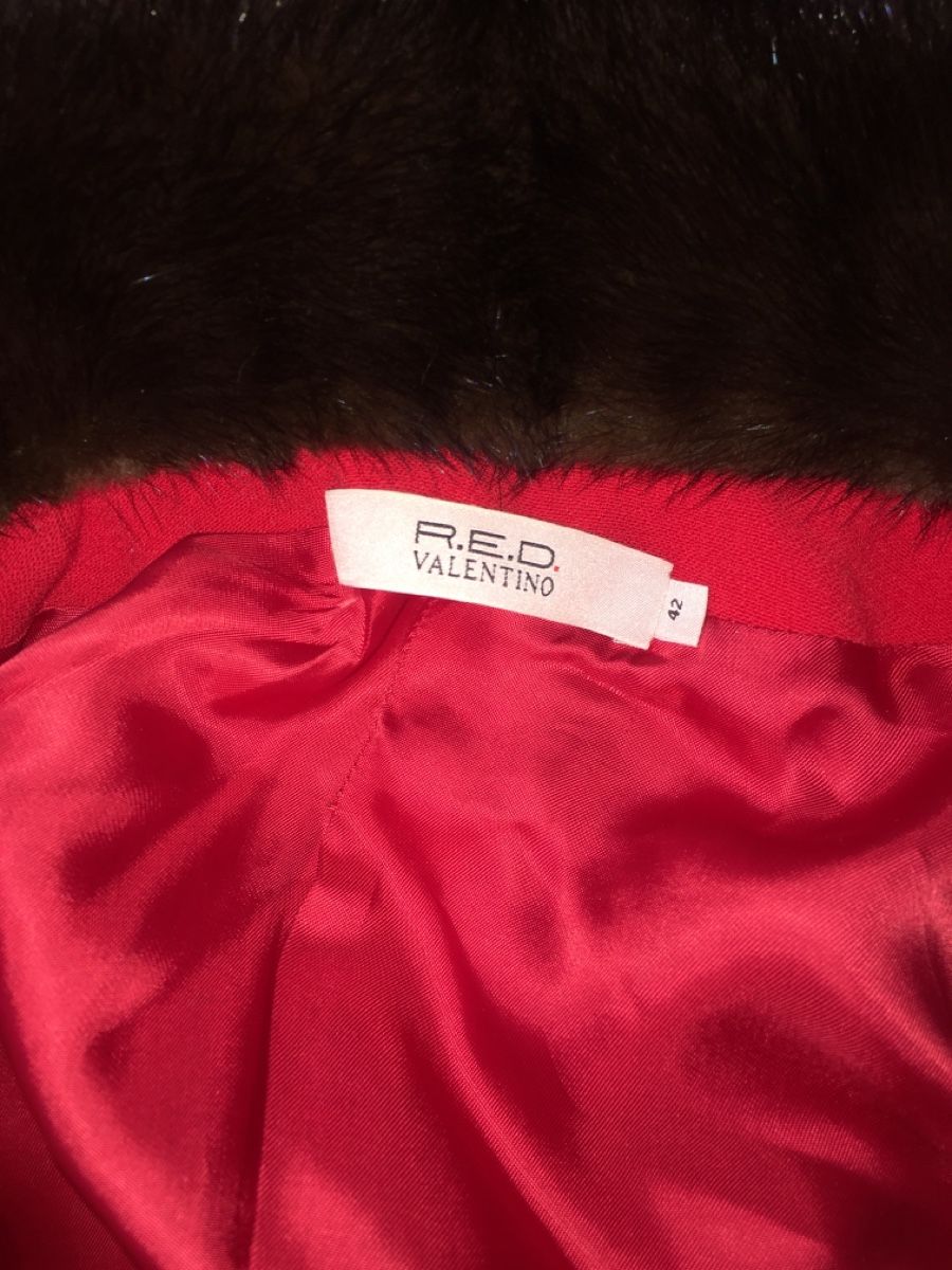 Valentino Mäntel: RED VALENTINO MANTEL MIT PELZ GR. 38 (IT 42) – Gebraucht aus Unteraegeri von MH203 8