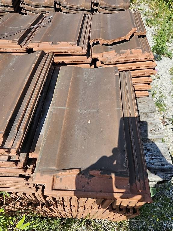 Steine & Dachziegeln: Ziegel Gratis zum Abholen – Gebraucht aus Bichwil von steigermichel 2