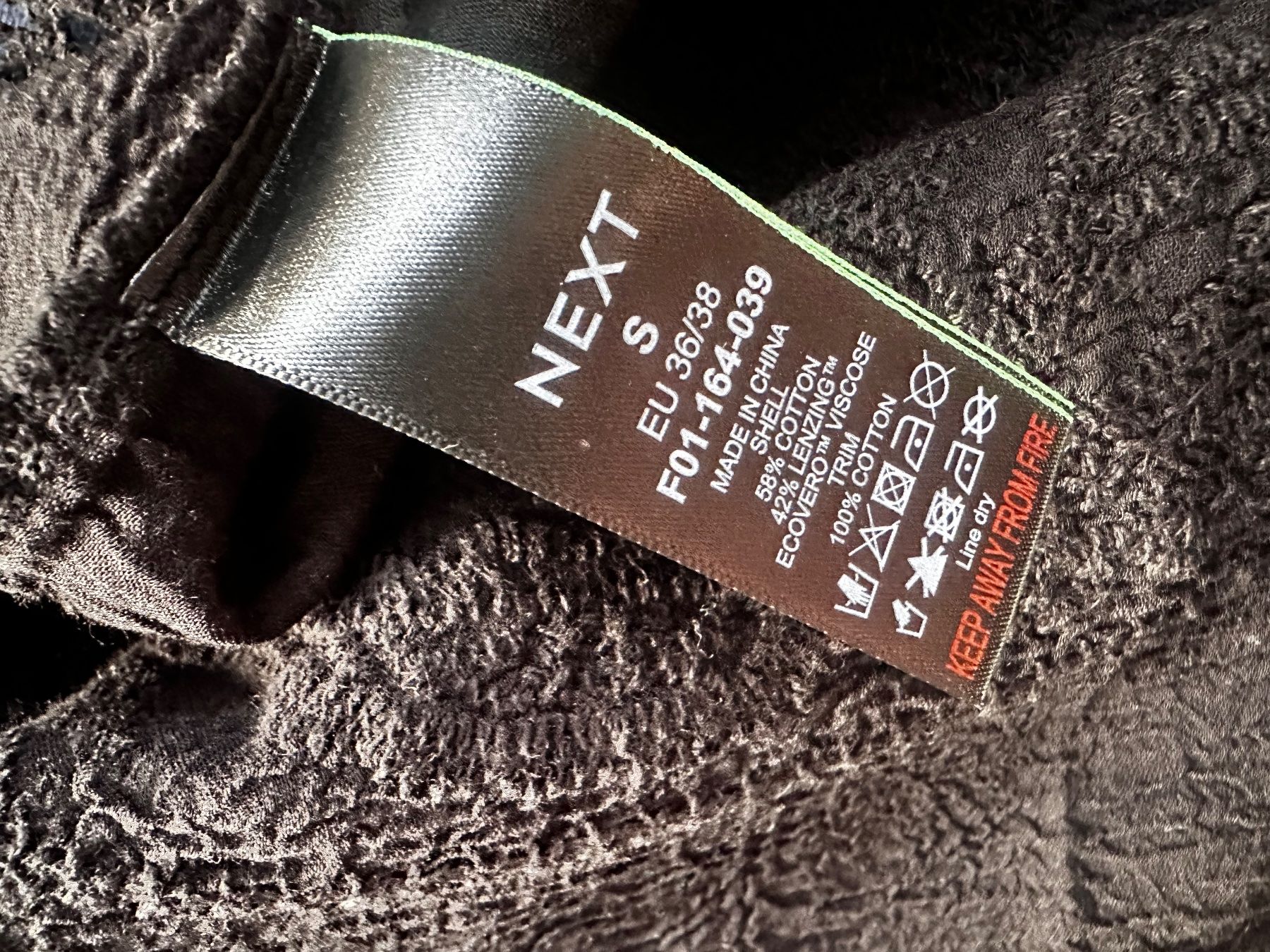 Internationale Kunst: SCHWARZE SPITZEN-KIMONO-JACKE – Neu (gemäss Beschreibung) aus Haldenstein von enie123 4