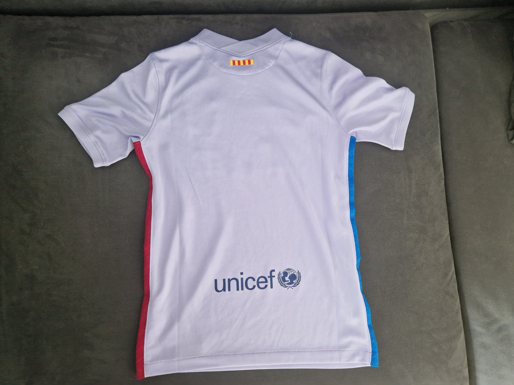 Nike Leibchen & Hosen: Maillot FC Barcelone original – Neu (gemäss Beschreibung) aus Villars-sur-Glâne von Mark_988 3