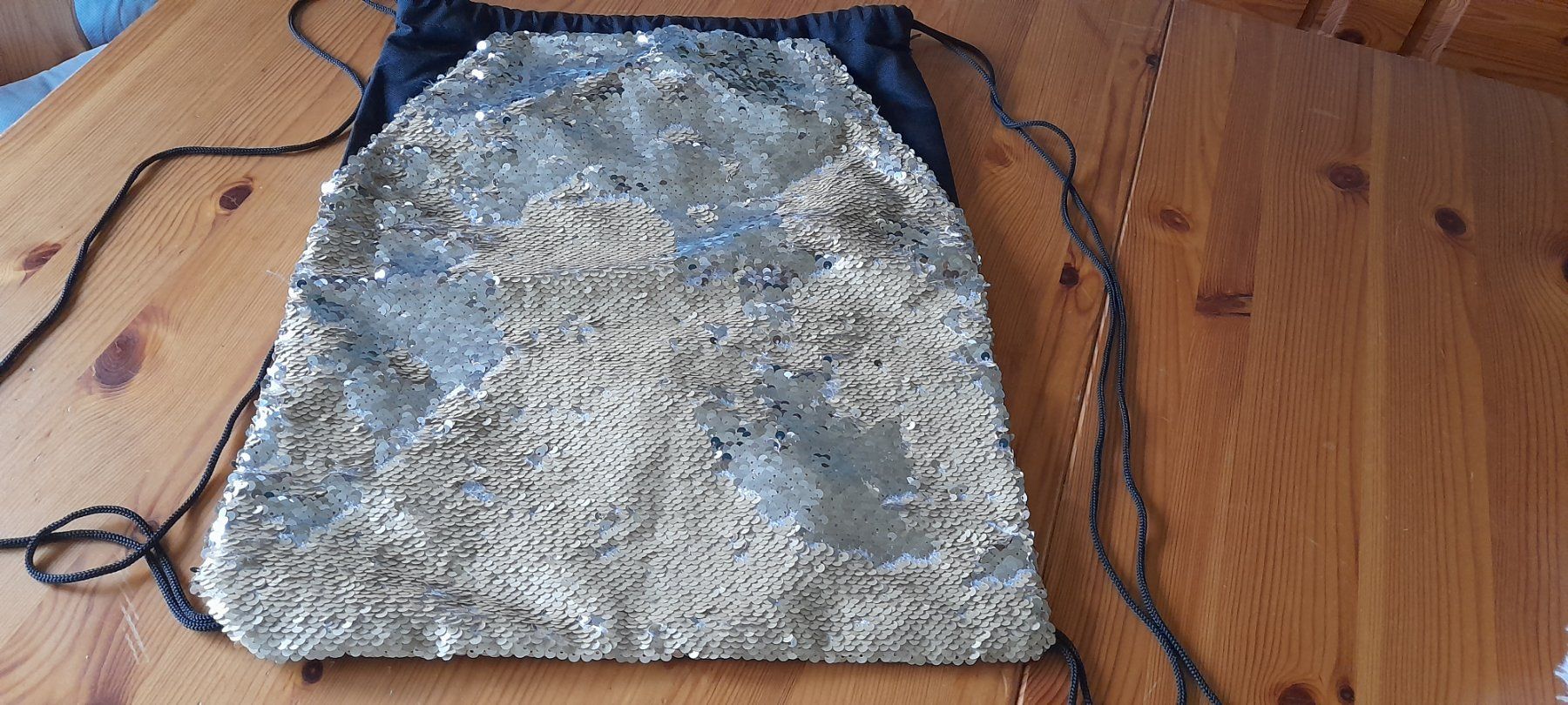 Porte da calcio e da hockey: Rucksack, Bac mit Pajetten – Usato da Nesslau venduto da Churfirsten08
