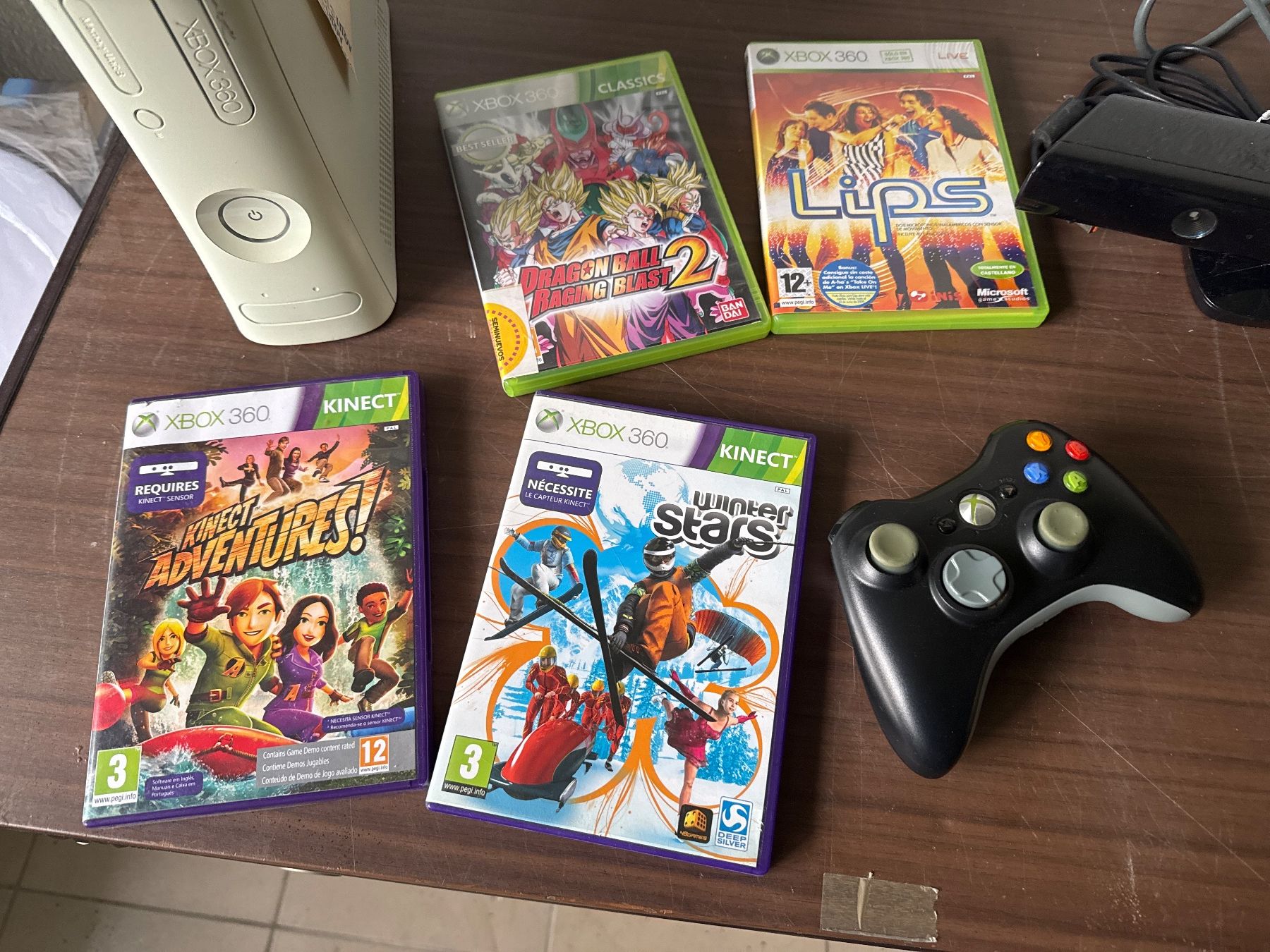Microsoft Console: Xbox 360 Konsole mit Kinect, Controller & 4 Spiele! – Usato da Arisdorf venduto da comestibles 2